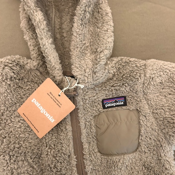 NWT 2T Bunting Suit - Picture 2 of 5